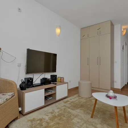 Zovko Apartamento *